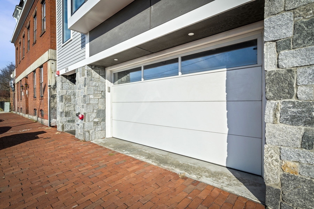 214 Marginal St # 2