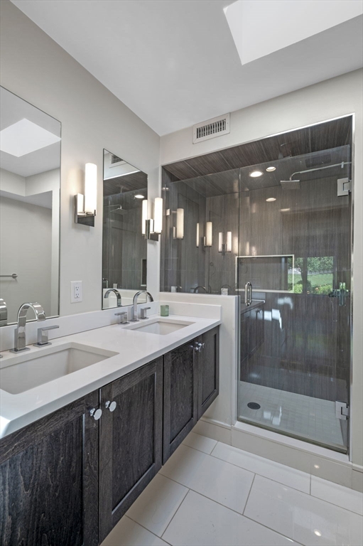 214 Marginal St # 2