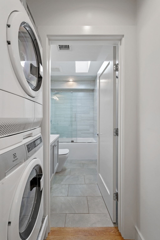 214 Marginal St # 2