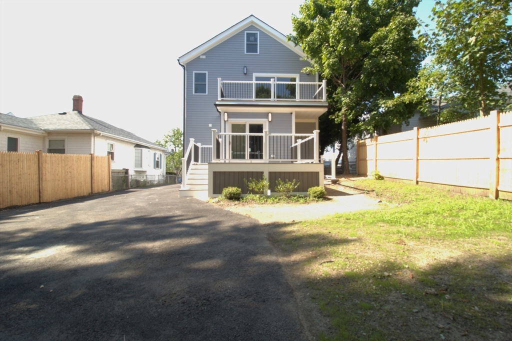 57 Windsor St