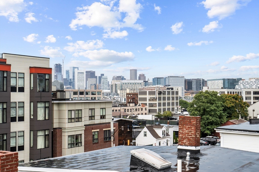 50 L St # 6