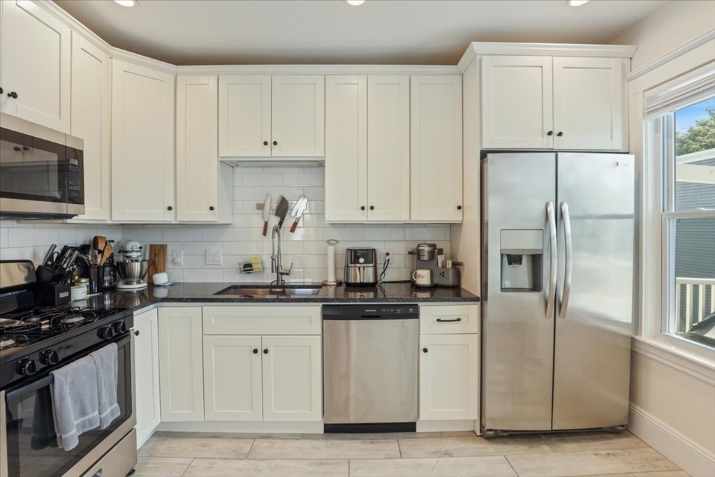 461 Ashmont # 3