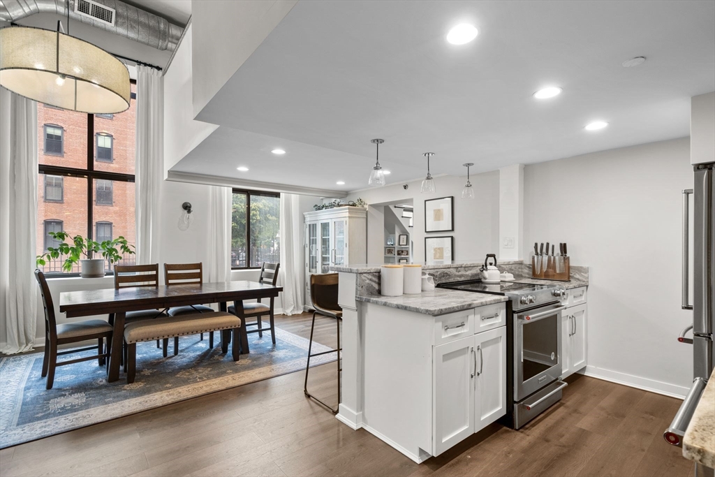 9 Appleton St # 102