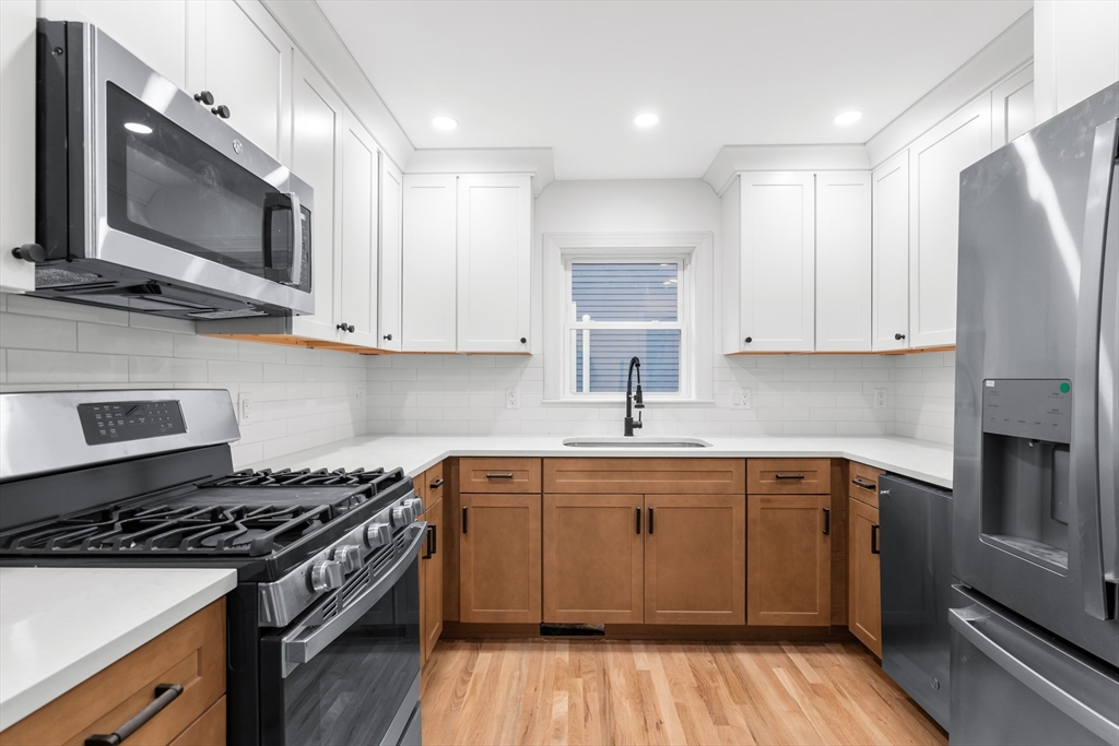 17-19 Linwood Ave # 19