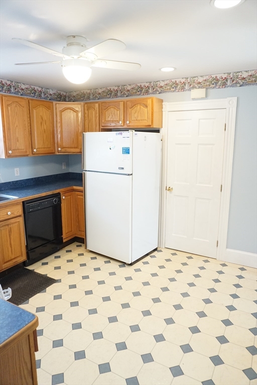 13-15 Linwood Ave