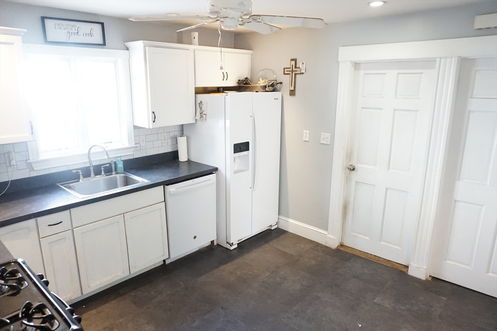 13-15 Linwood Ave