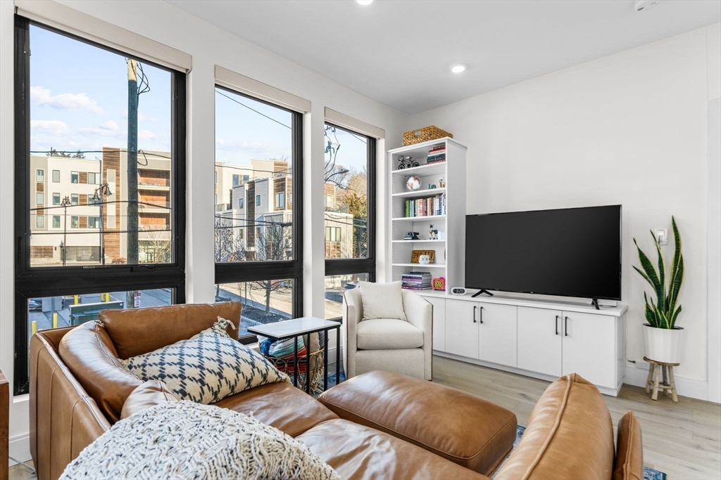 11 Taft Hill Terrace # 2