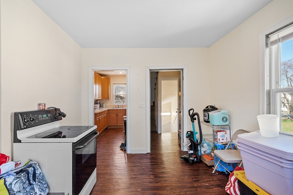 51 Sylvia St