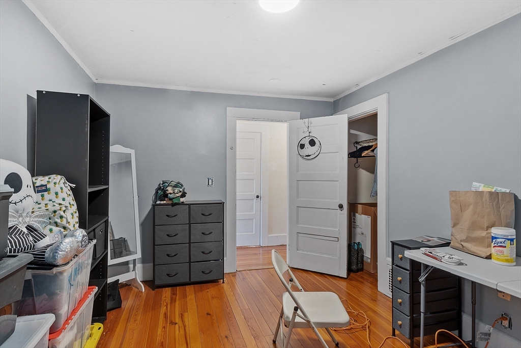 51 Sylvia St