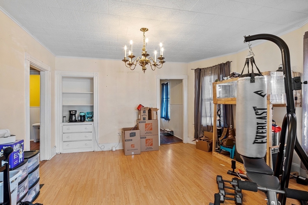 51 Sylvia St