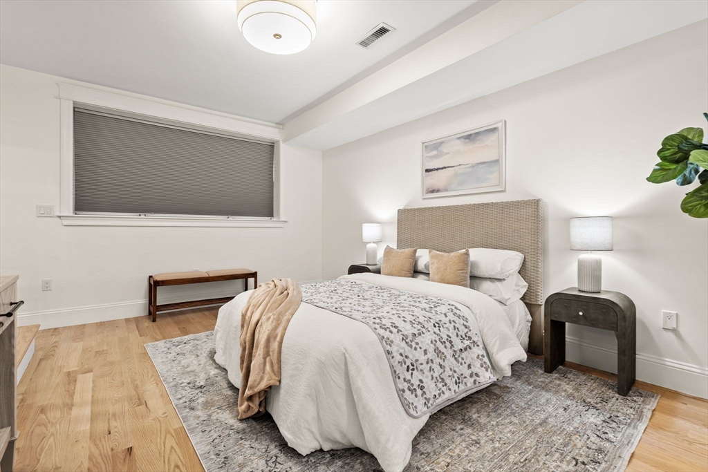 53 Thomas Park # 2