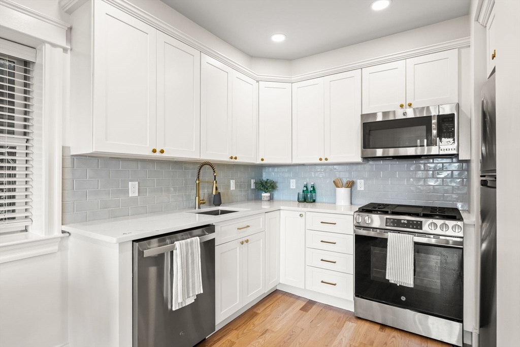 53 Thomas Park # 2