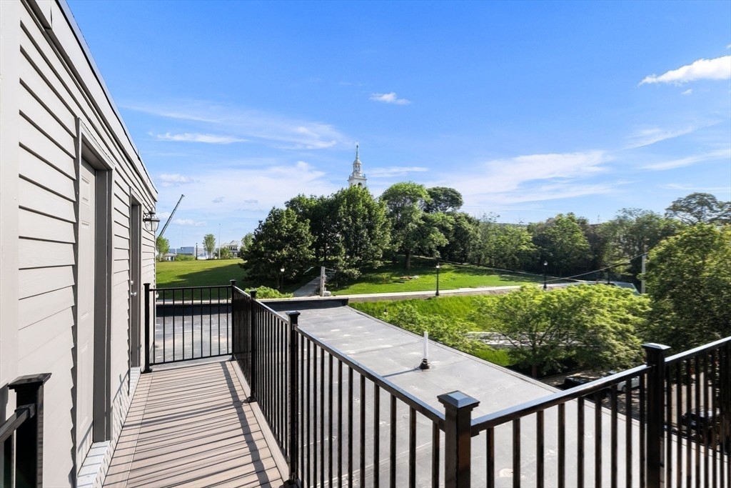 53 Thomas Park # 2