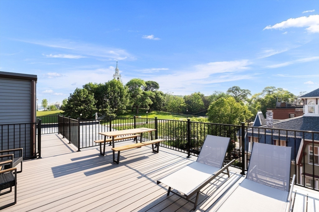 53 Thomas Park # 2