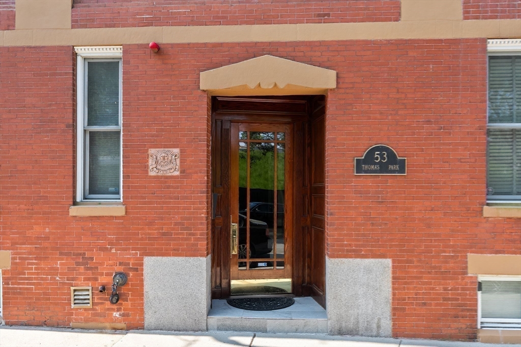 53 Thomas Park # 2