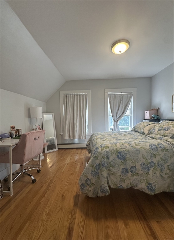 34 Penn St Unit: 2/F
