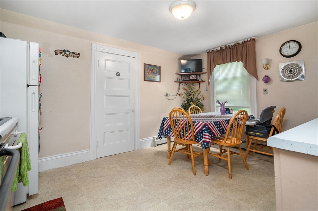 34 Dean St