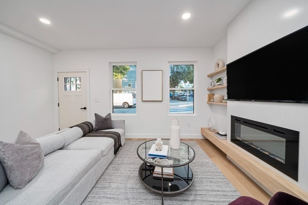118 Spring St. # 1