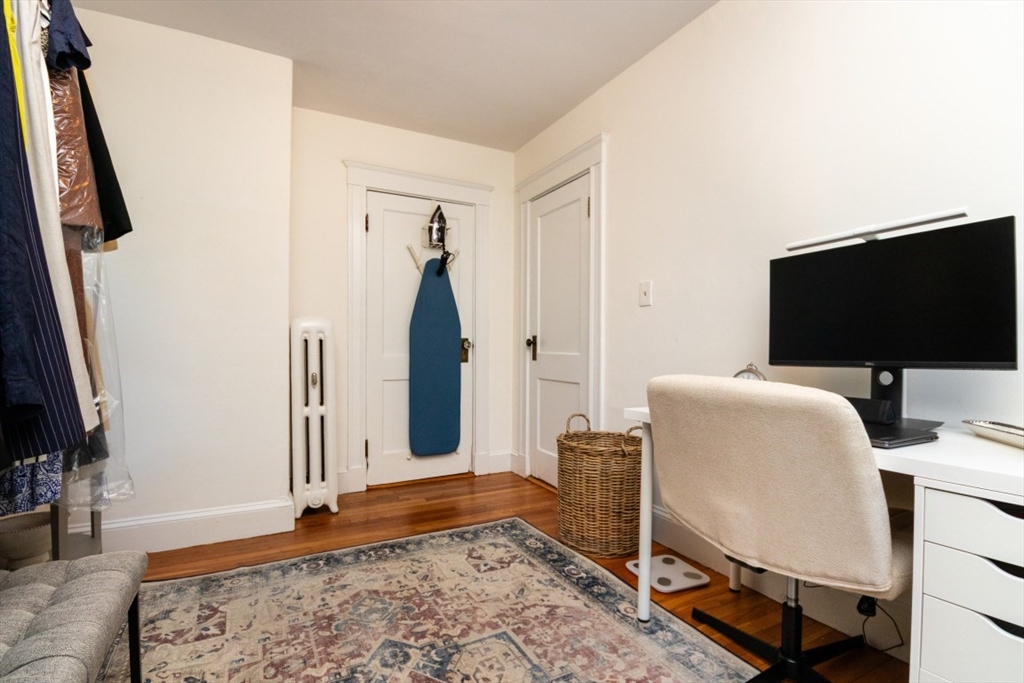 33 Pierce Ave, Boston