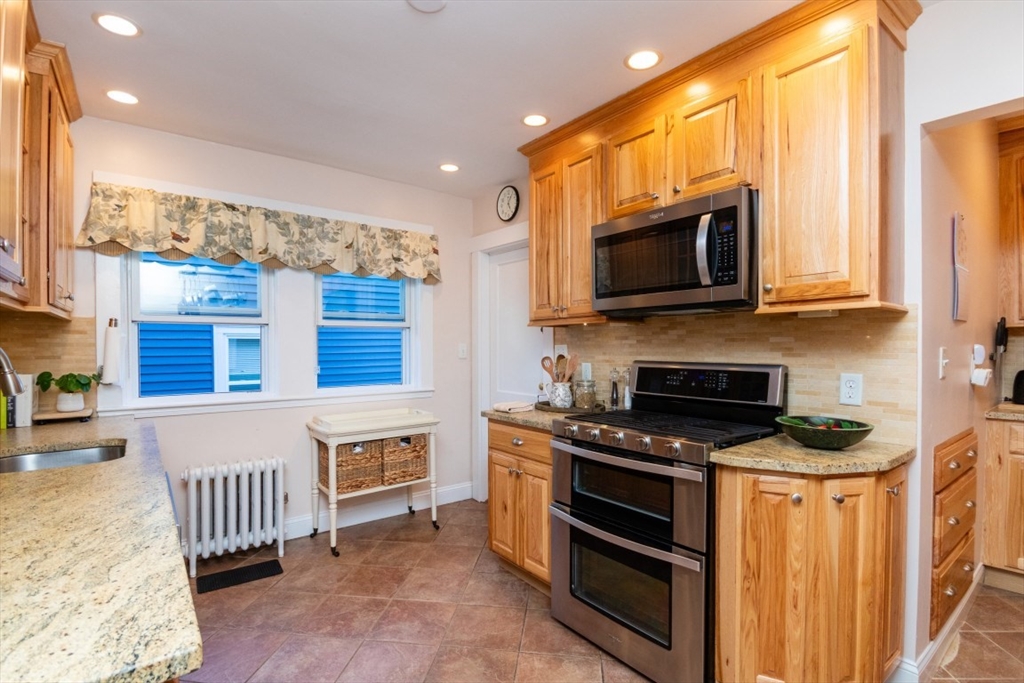 33 Pierce Ave, Boston