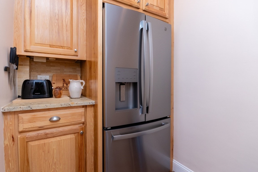 33 Pierce Ave, Boston