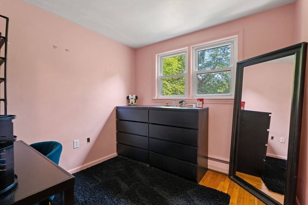7 Anna Rd