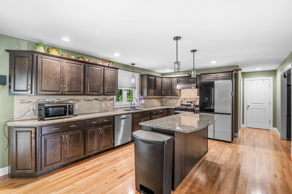104 Clement Rd