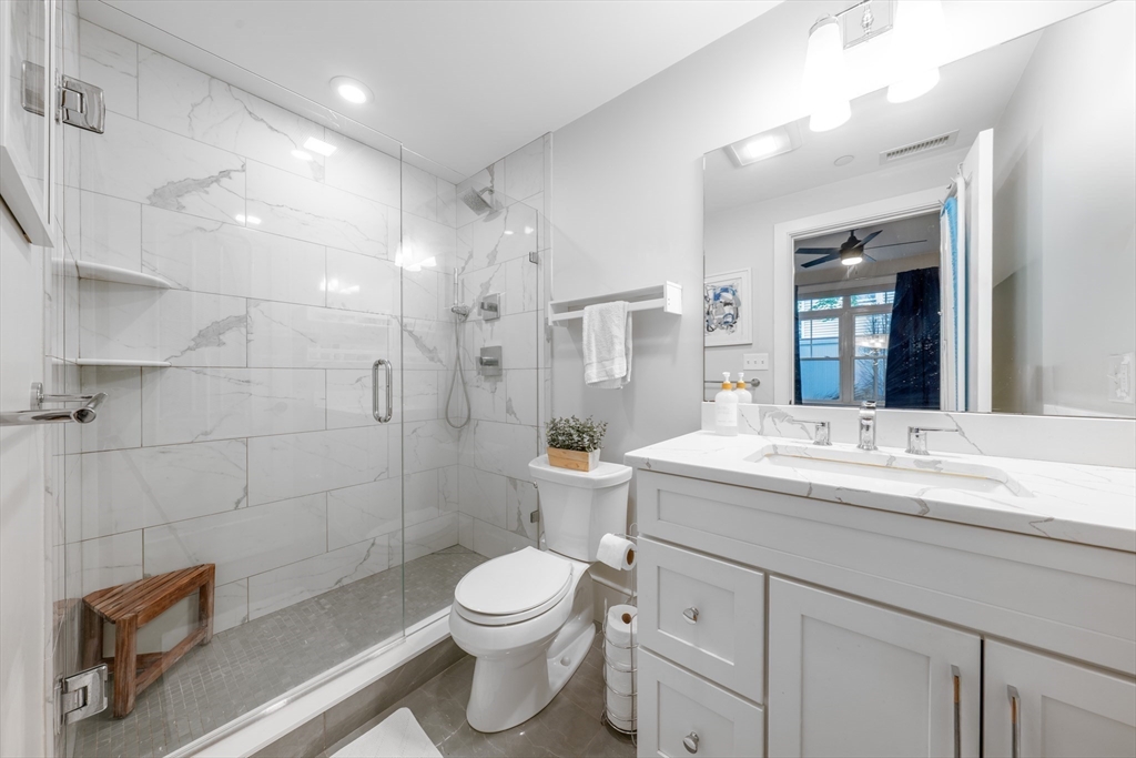 315 College Farm Rd # 1