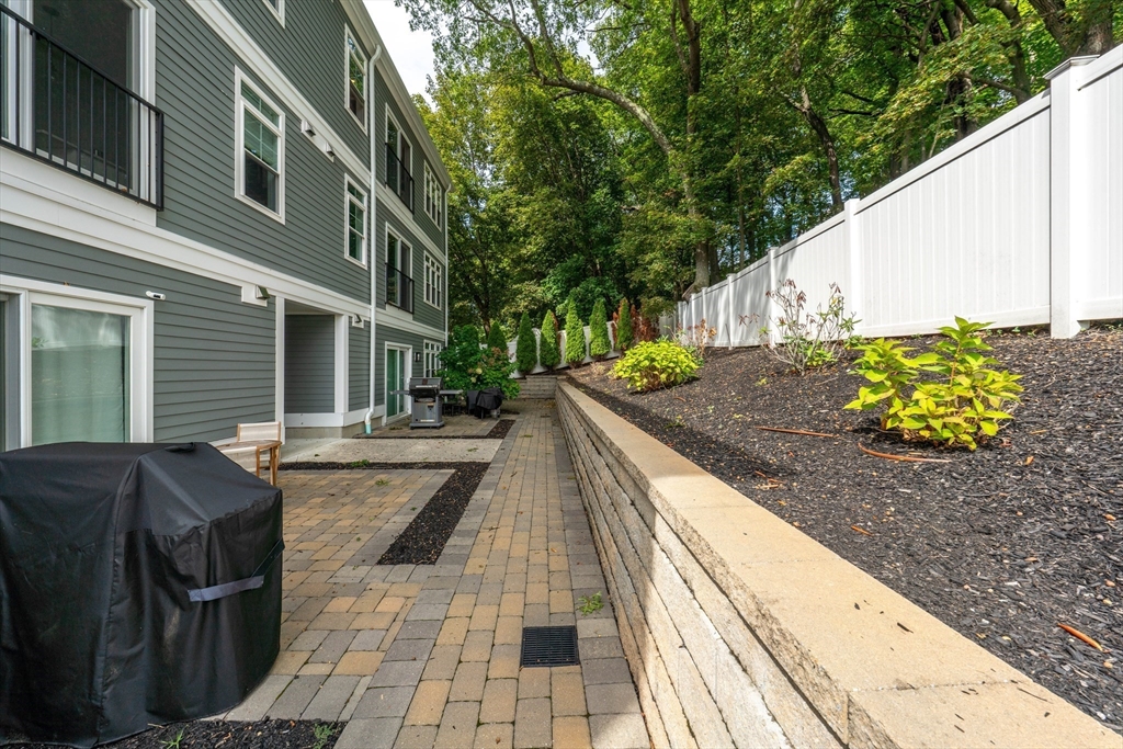 315 College Farm Rd # 1
