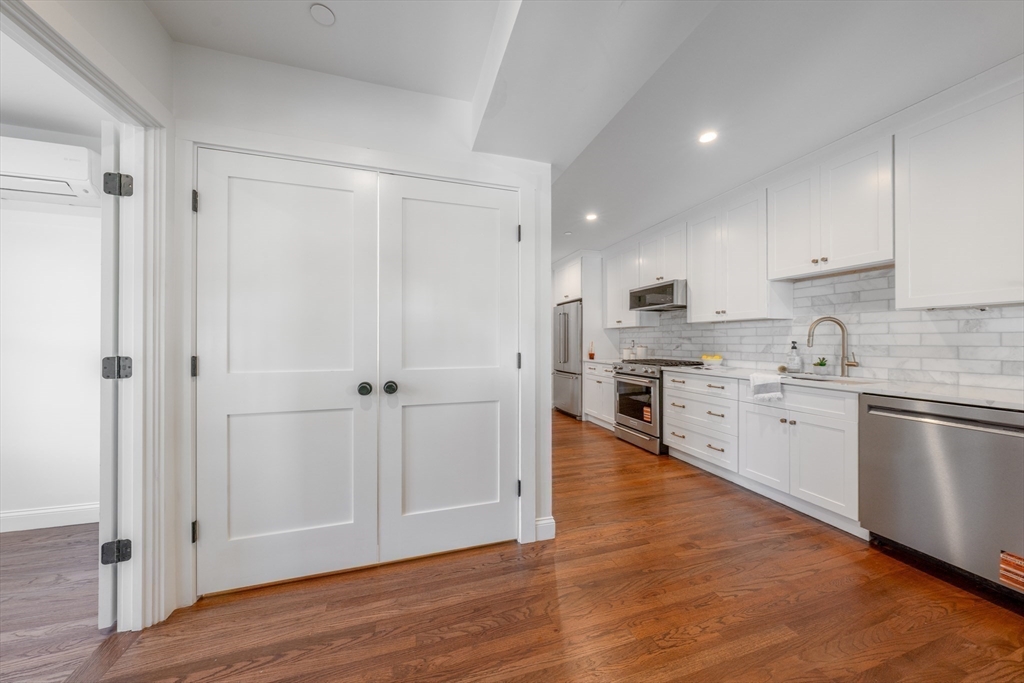 108 Florence Street # 1