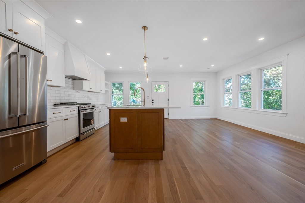 108 Florence Street # 3