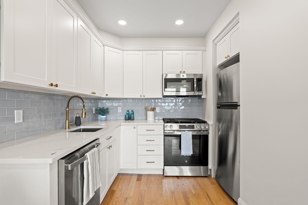 53 Thomas Park # 2 Unit: #2