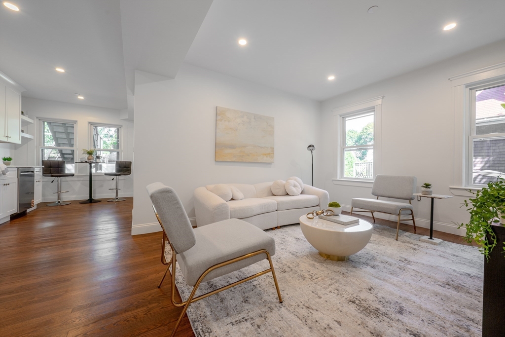 108 Florence Street # 1