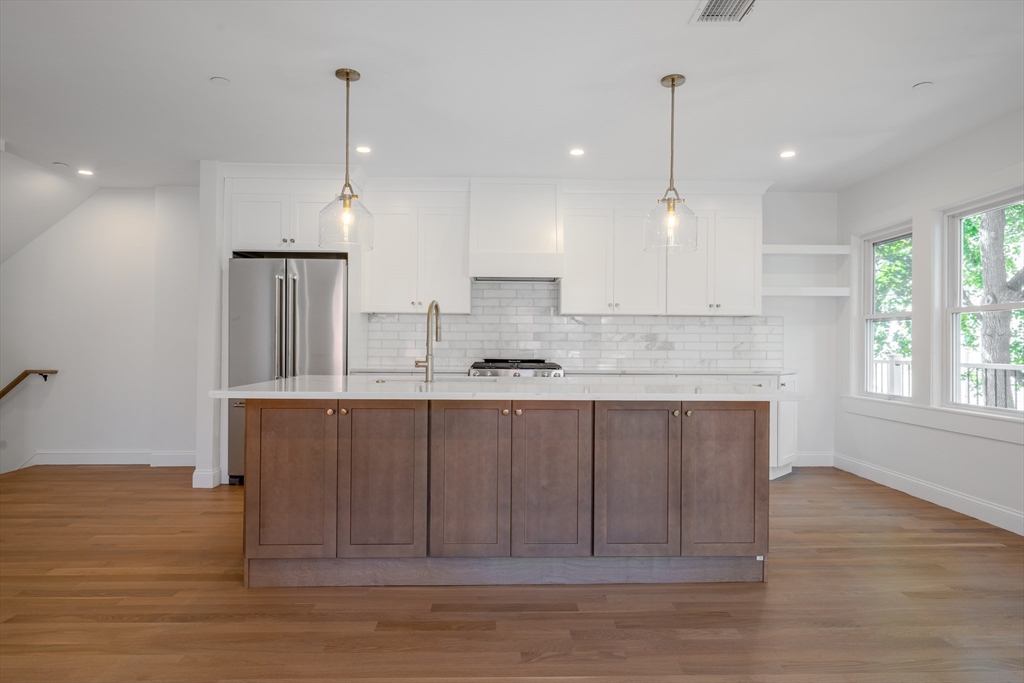 108 Florence Street # 4