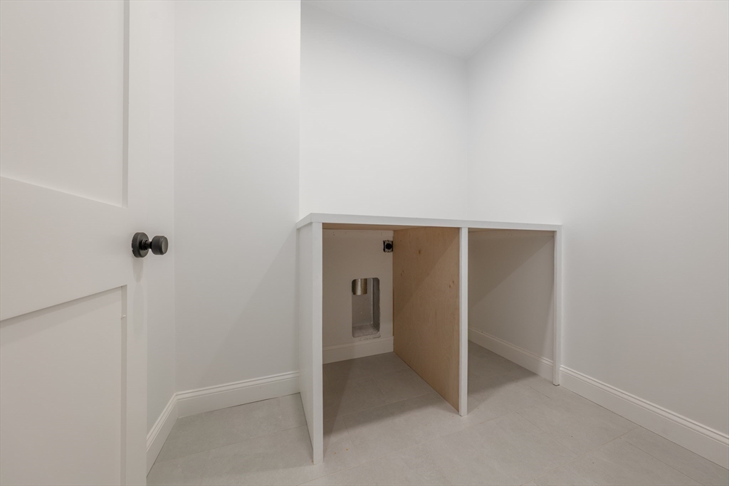 108 Florence Street # 4