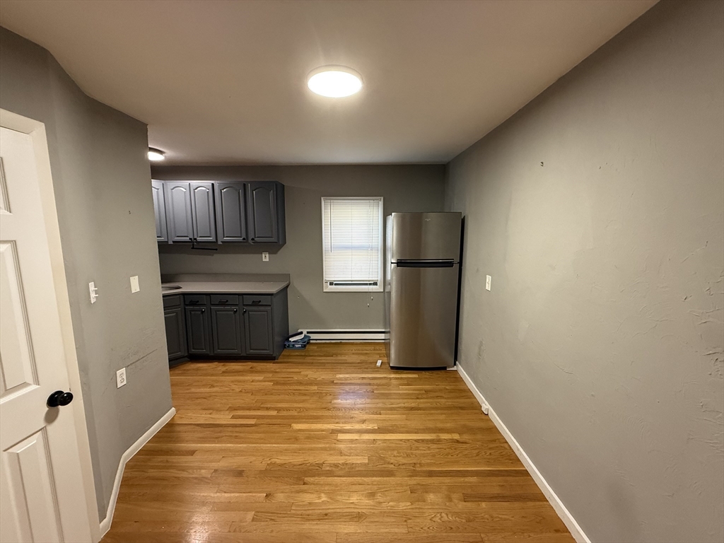 181 Bowen Street # 1