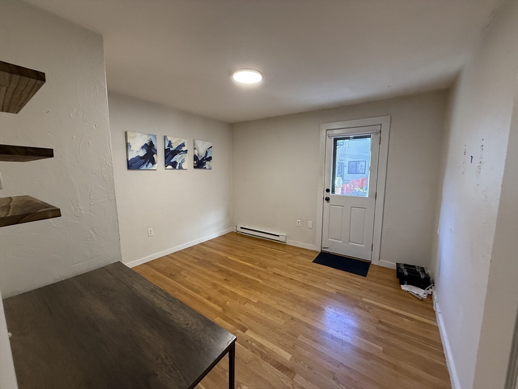 181 Bowen Street # 1