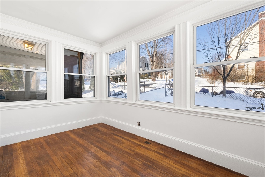 28-30 S Central # 28