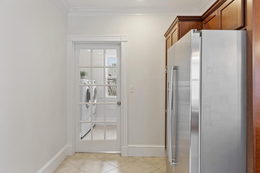 42 Packard Avenue # 42