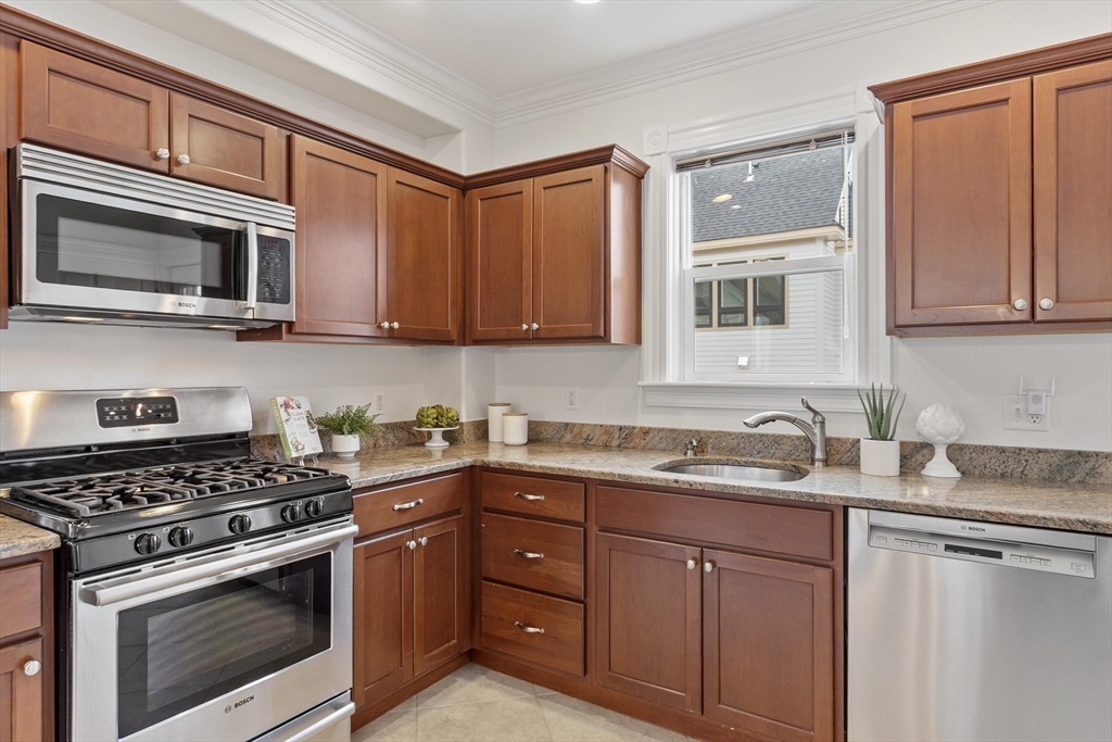 42 Packard Avenue # 42