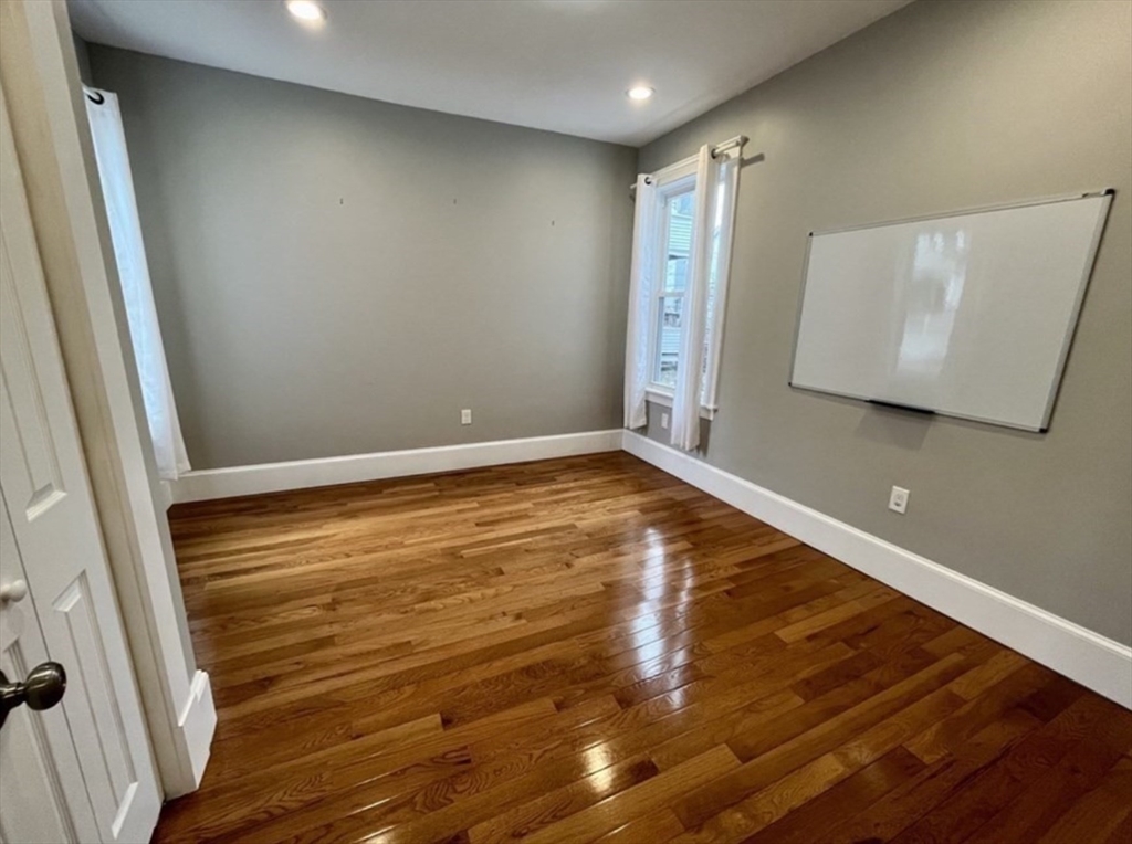 16 E Cottage # 1