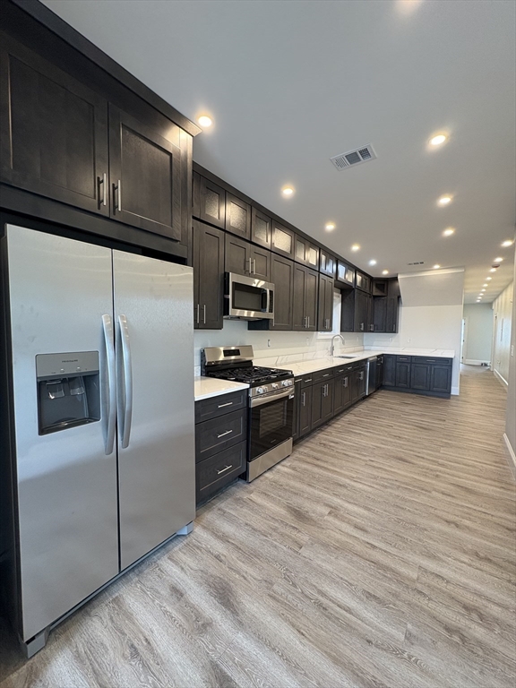 54 Falcon Street # 54