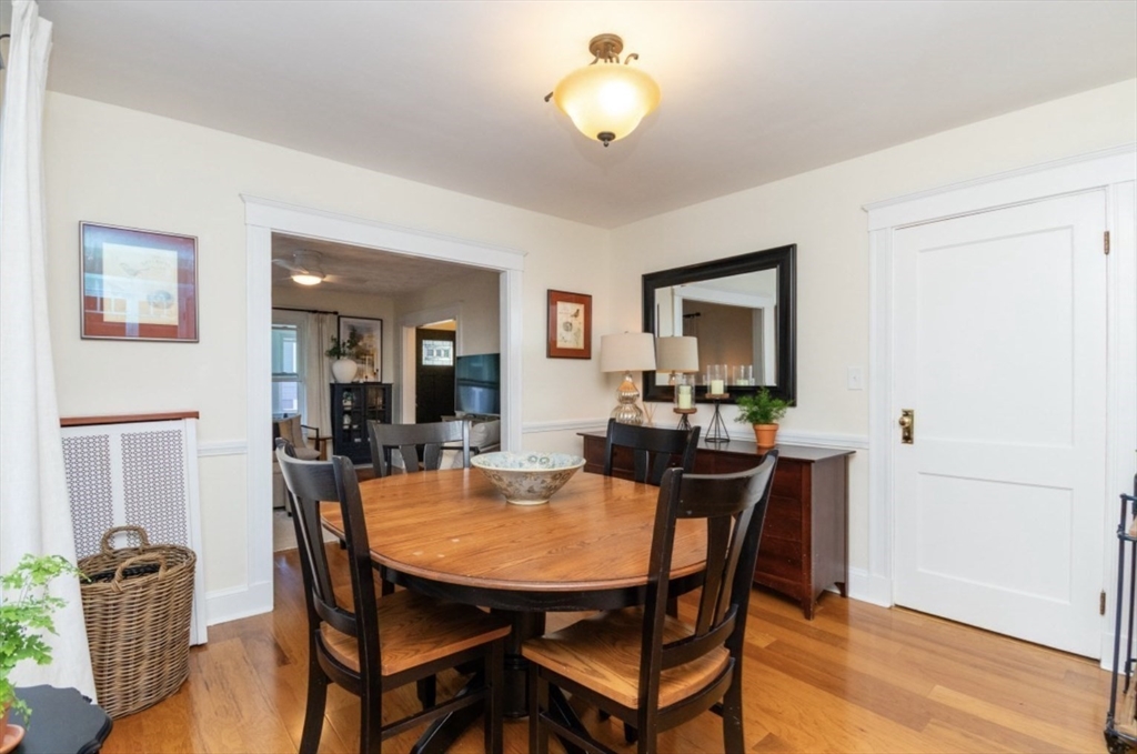 33 Pierce Ave # 1