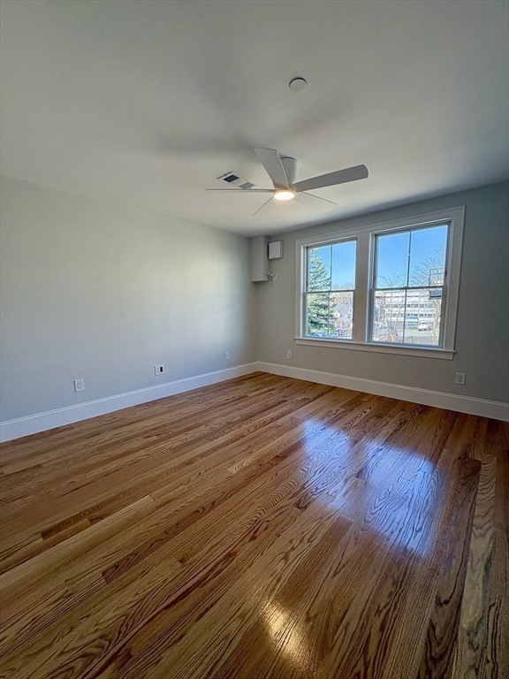 38 Laurel Street # 2