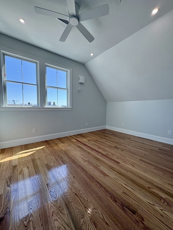 38 Laurel Street # 3