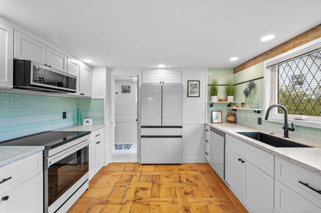 338 Granite St