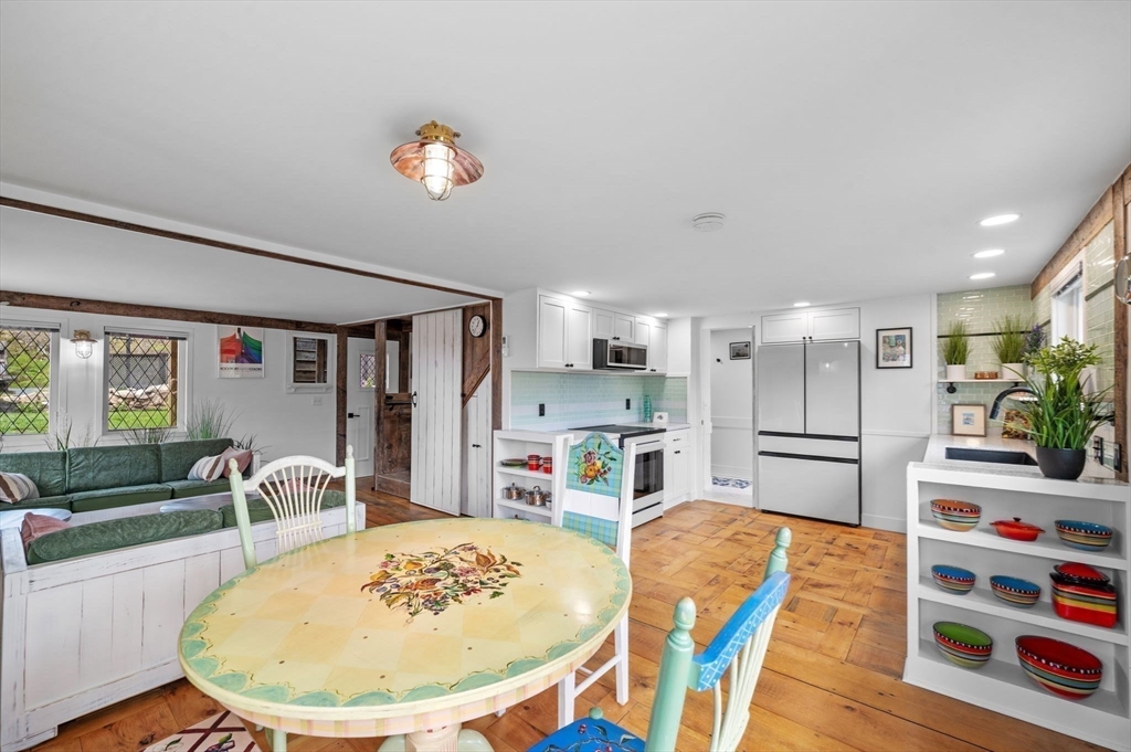 338 Granite St