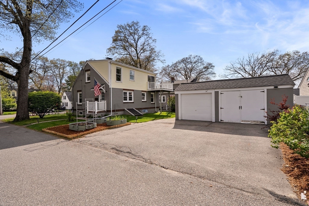 45 Durant Rd