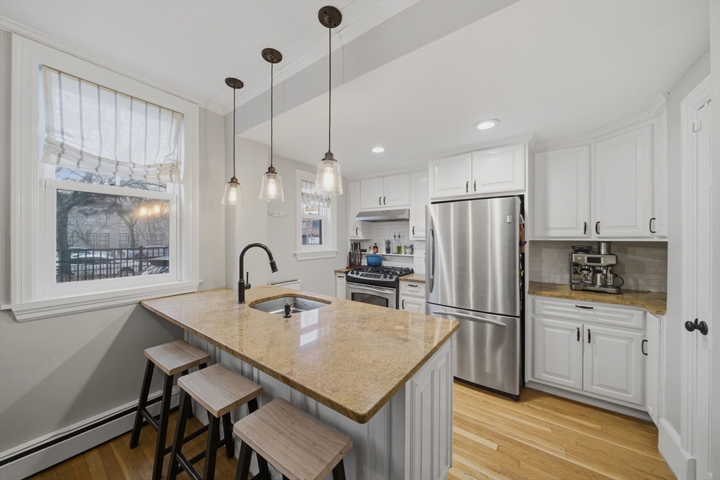 2 Lyndeboro Pl