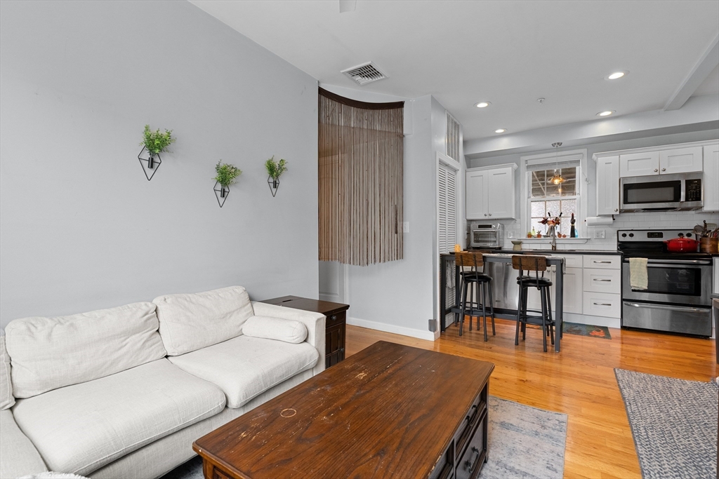 662 Saratoga # 2B